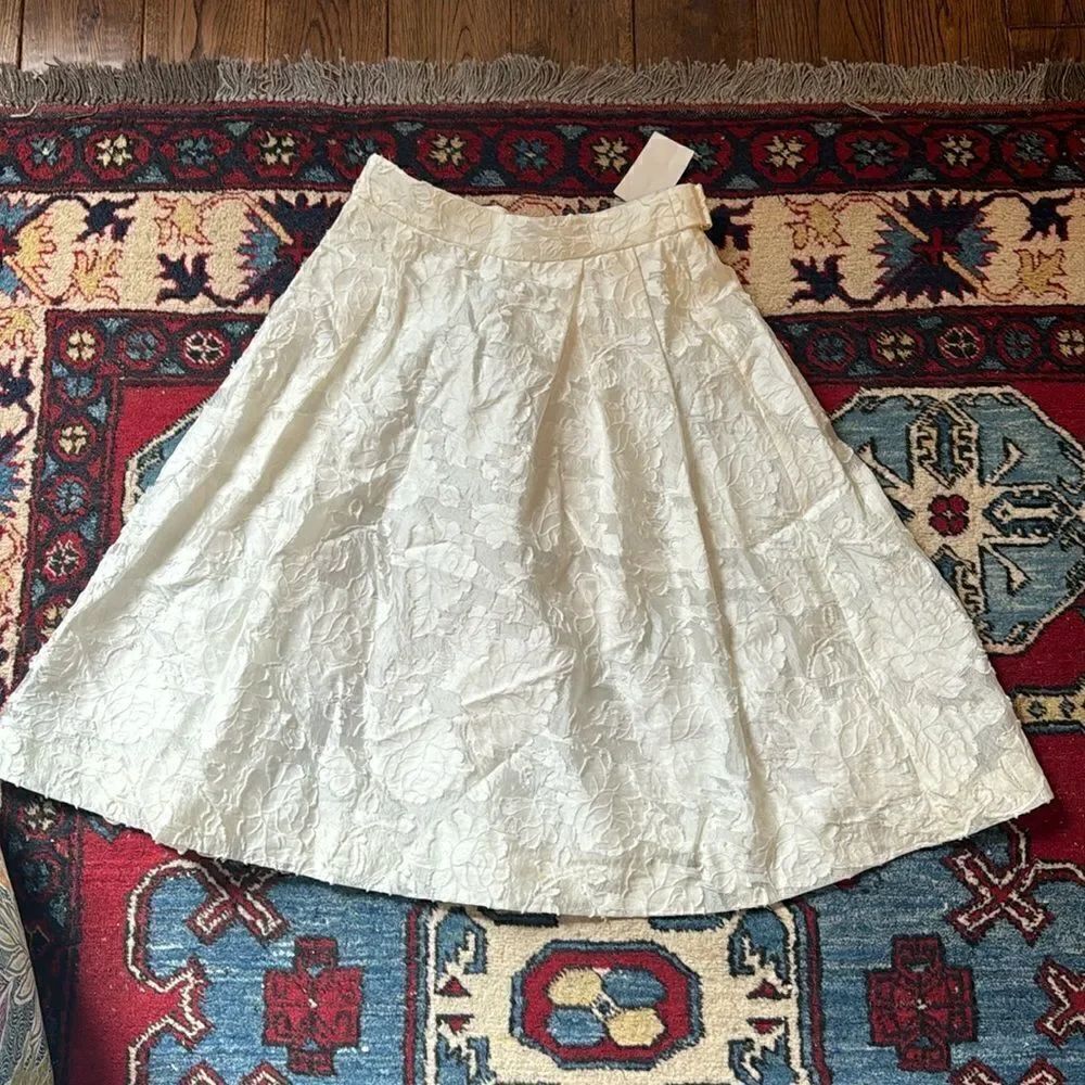 H&M White Midi Skirt